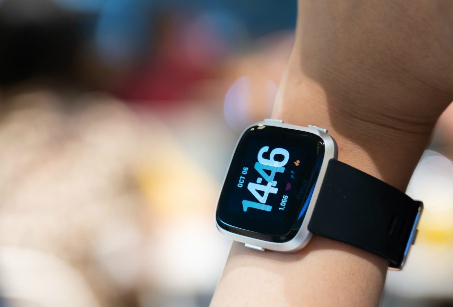 fitbit versa v charge 3