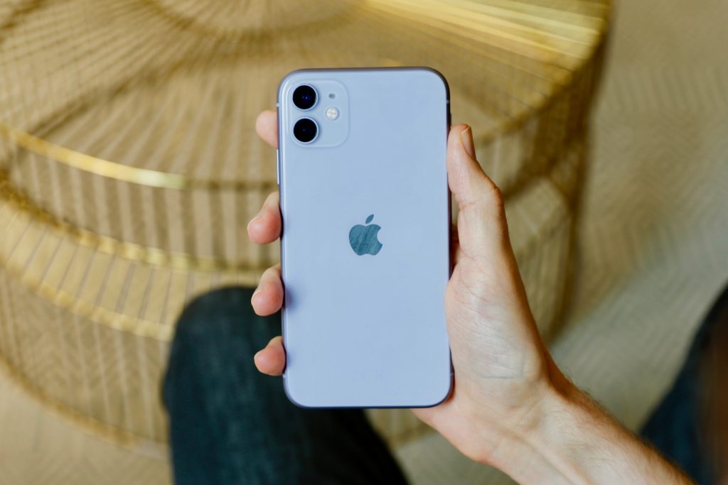 iPhone 11 en arrière