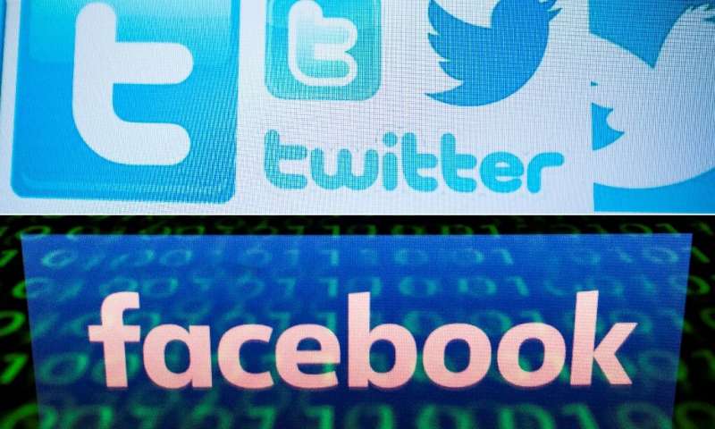 Une mesure du projet de loi allemand intensifiera la pression sur les géants des réseaux sociaux comme Facebook et Twitter pour les supprimer rapidement
