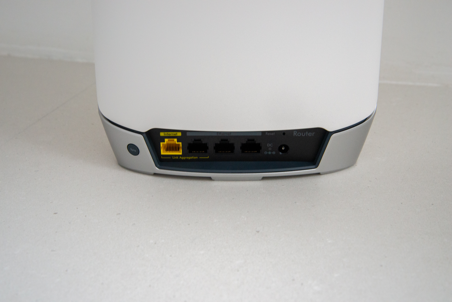Ports de routeur du système Netgear Orbi Wifi 6 (RBK752)