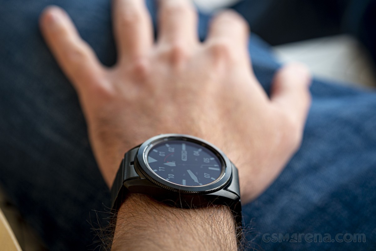 Samsung Galaxy Watch3 Titanium pratique