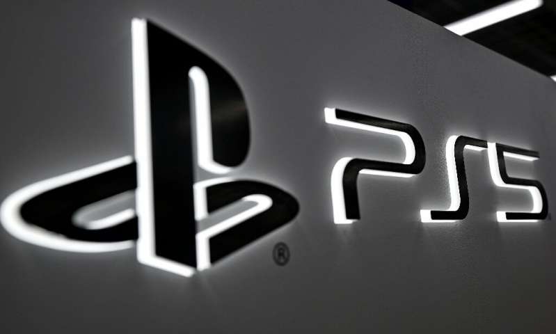 La PS5 de Sony a été lancée quelques jours seulement après la sortie de la nouvelle Xbox de Microsoft dans les magasins du monde entier