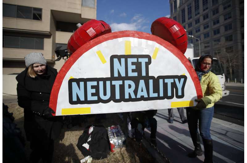 EXPLICATEUR: La loi californienne sur la neutralité du net prend vie