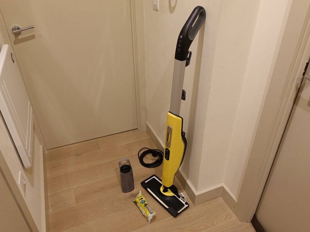 Karcher SC3 Upright EasyFix Hero