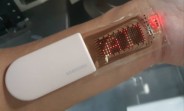 Samsung présente un patch skin OLED extensible