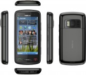 Le Nokia C6-01 a utilisé la technologie ClearBlack pour réduire l'éblouissement et la réflectivité de son écran