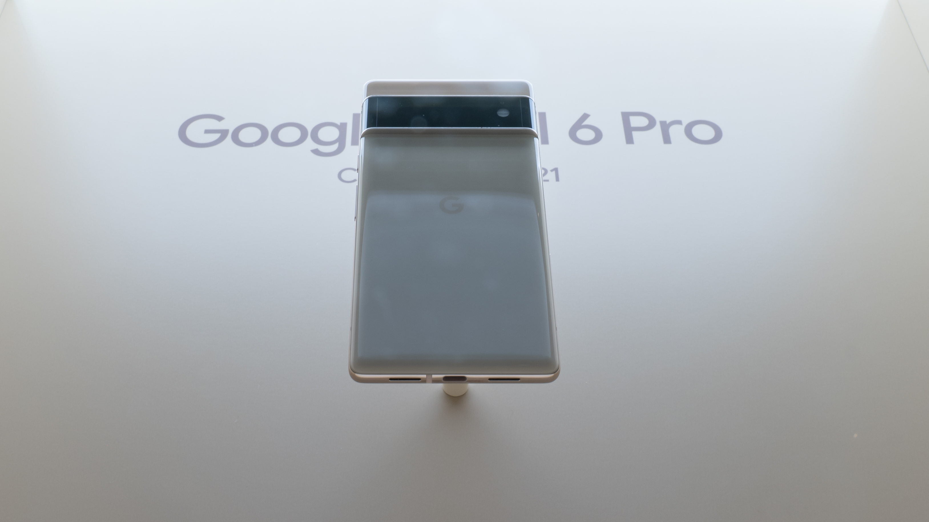 Téléphones Google Pixel 6 sur l'écran