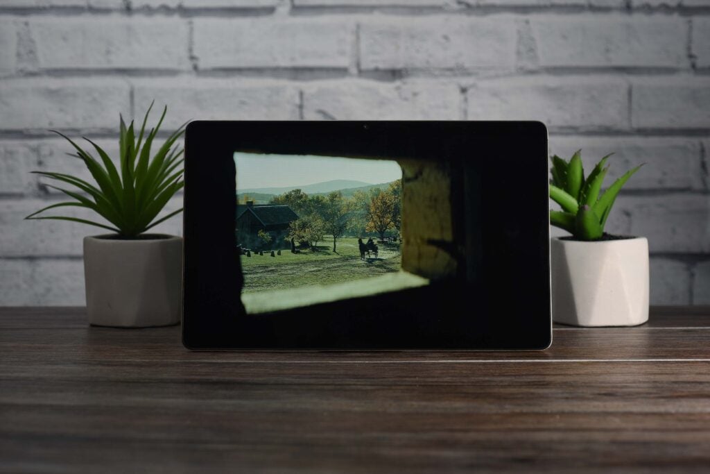 Pour une tablette économique, le Realme Pad a un très bel écran pour la vidéo.